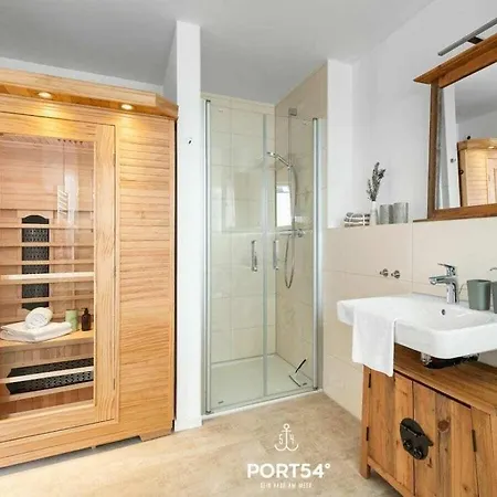 In With Swimming Pool Бюзум